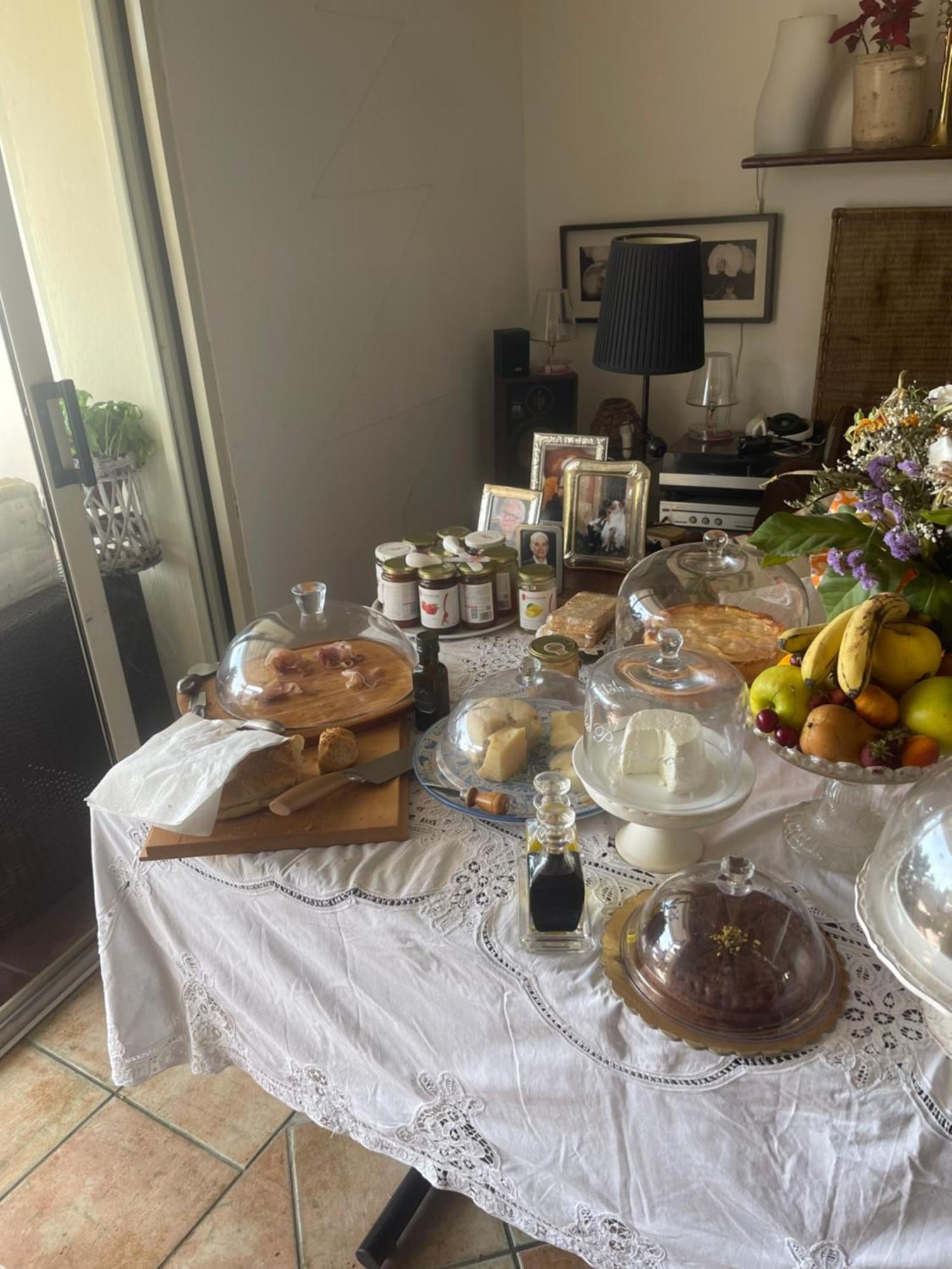 Casa Tipica Siciliana Patronale Home Bedandbreakfast Tremetrisoprailcielo Camere Con Vista, Colazione Interna In Terrazzo Panoramico Кальтаджироне Экстерьер фото
