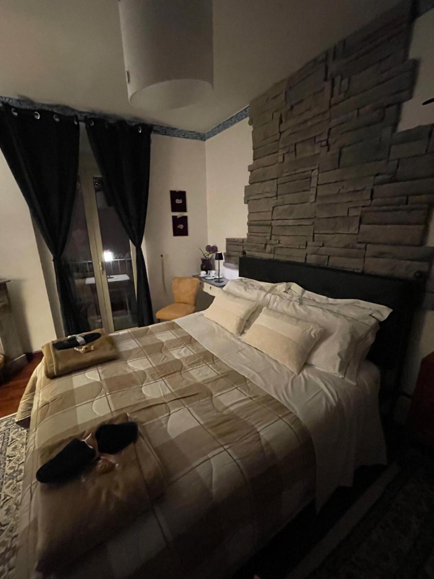 Casa Tipica Siciliana Patronale Home Bedandbreakfast Tremetrisoprailcielo Camere Con Vista, Colazione Interna In Terrazzo Panoramico Кальтаджироне Экстерьер фото