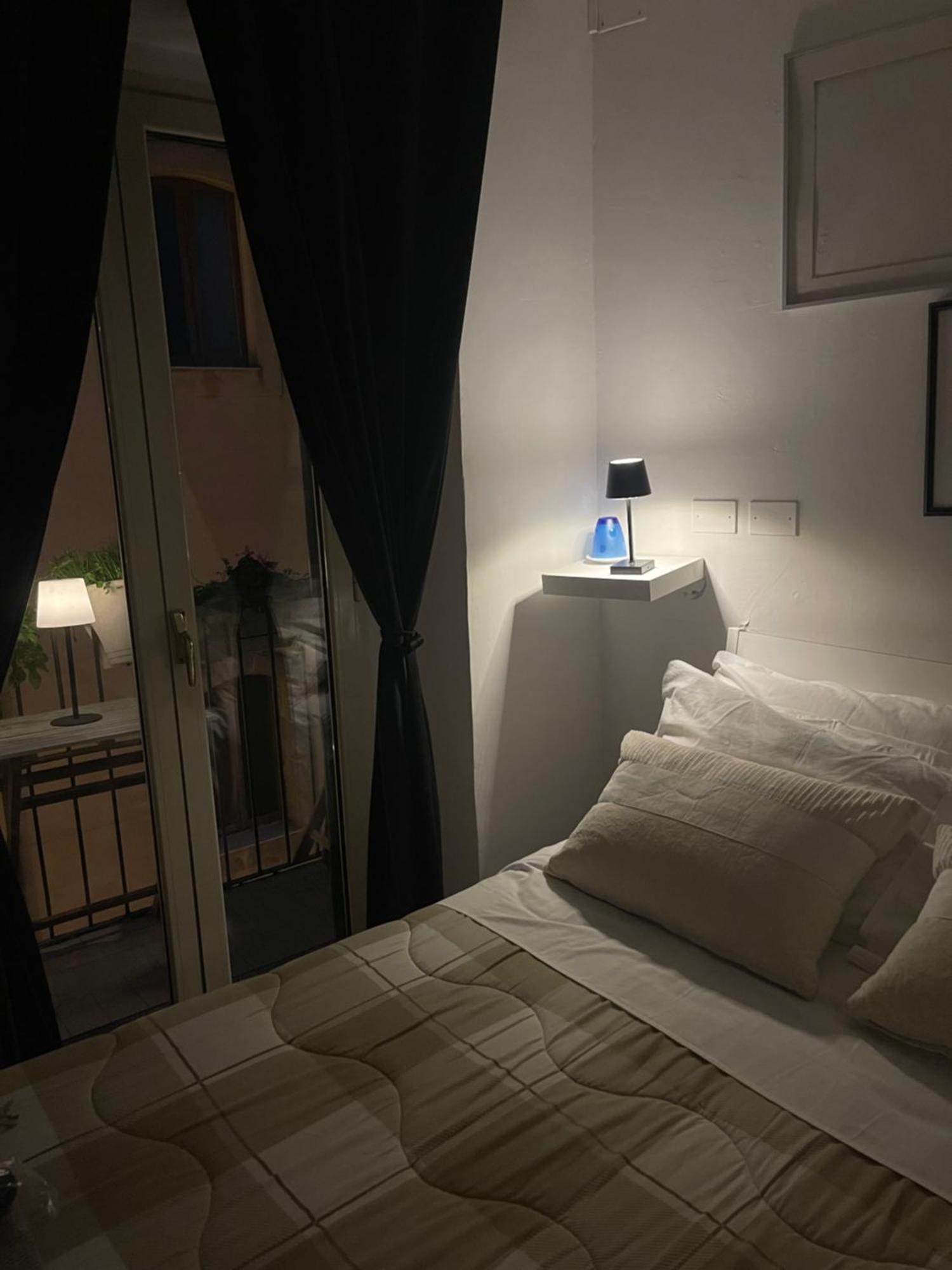 Casa Tipica Siciliana Patronale Home Bedandbreakfast Tremetrisoprailcielo Camere Con Vista, Colazione Interna In Terrazzo Panoramico Кальтаджироне Экстерьер фото