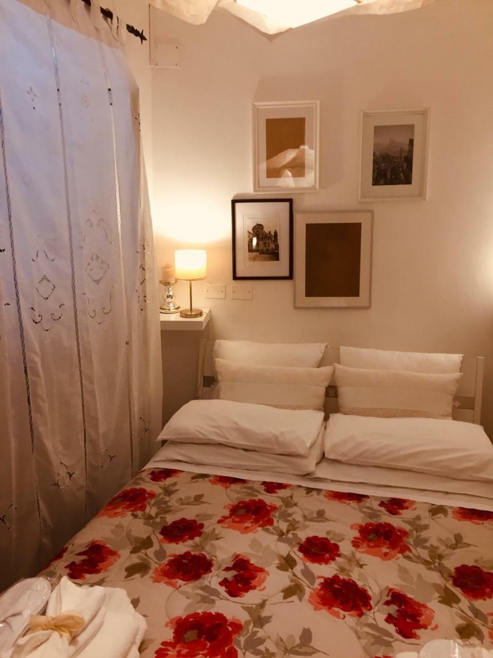 Casa Tipica Siciliana Patronale Home Bedandbreakfast Tremetrisoprailcielo Camere Con Vista, Colazione Interna In Terrazzo Panoramico Кальтаджироне Экстерьер фото
